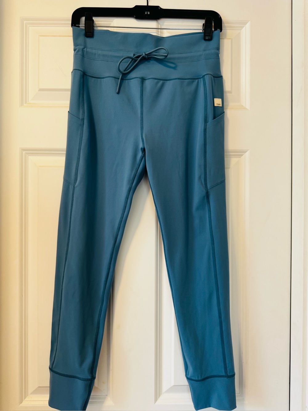 Vuori Daily Pocket Leggings Sz L